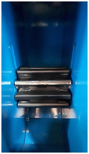 MFroes Elevator Legs Equipment Installation (8)