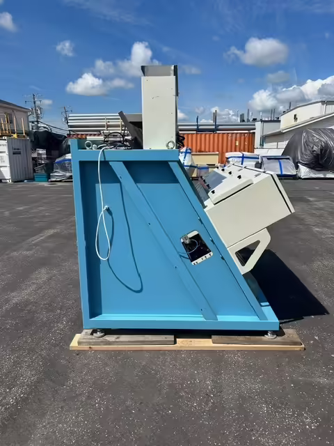 Used VistaSort 5 Chute Color Sorter side view